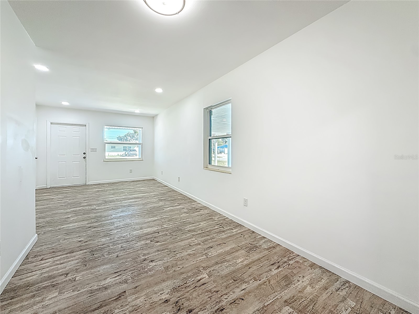 4716 Town N Country Boulevard Tampa FL 33615 TB8468807 image9