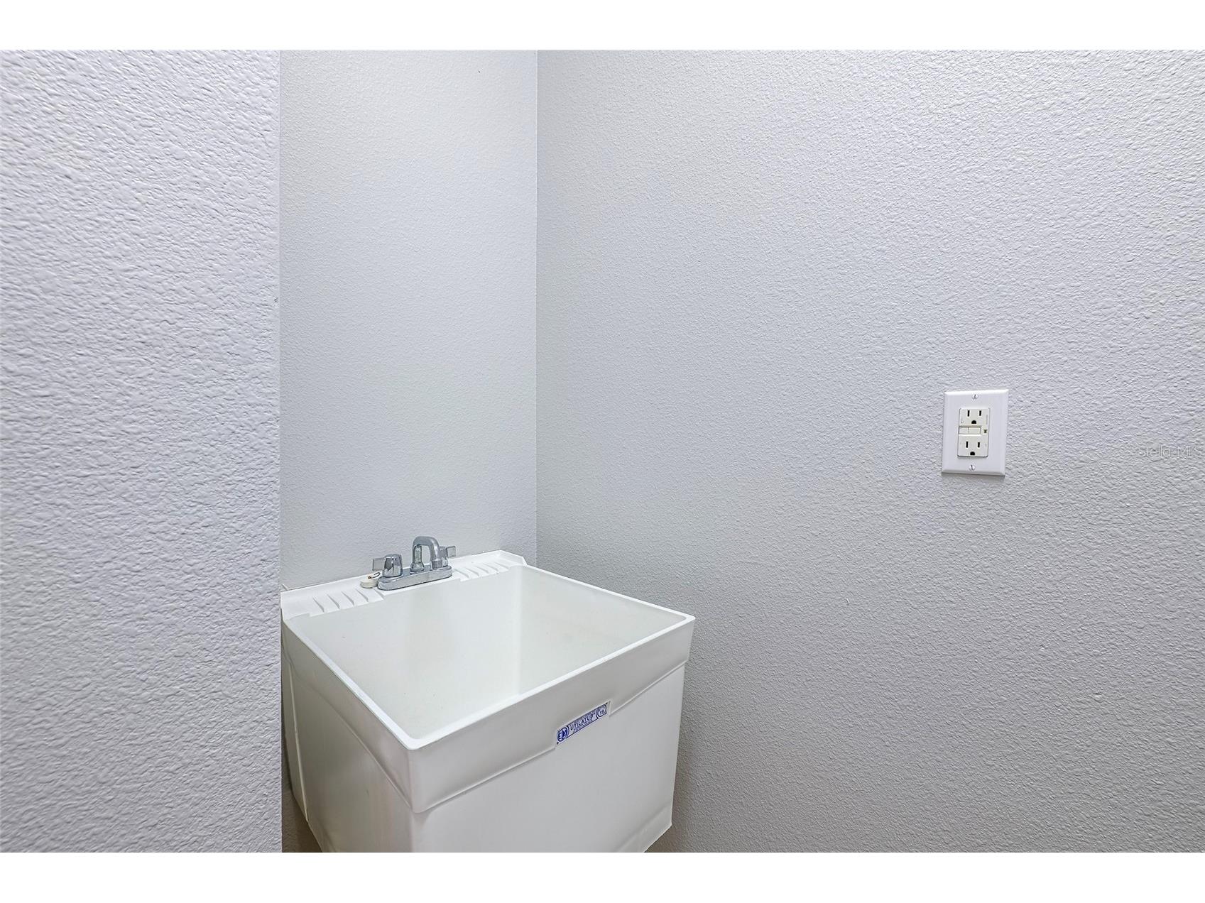 4717 Casswell Drive New Port Richey FL 34652 W7885720 image32
