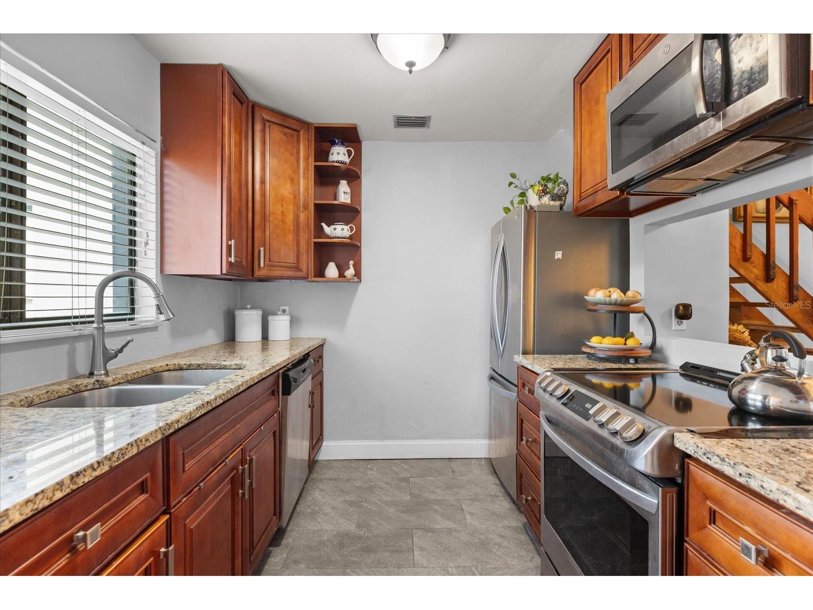 4717 Chevy Place #137 Orlando FL 32811 O6346492 image3