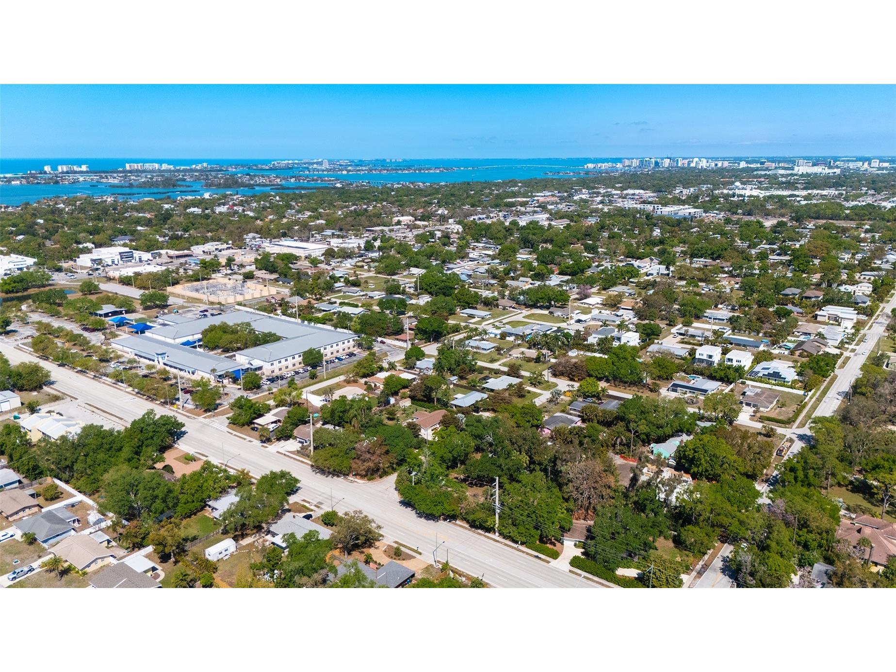 4717 Crystal Avenue Sarasota FL 34231 A4688741 image14