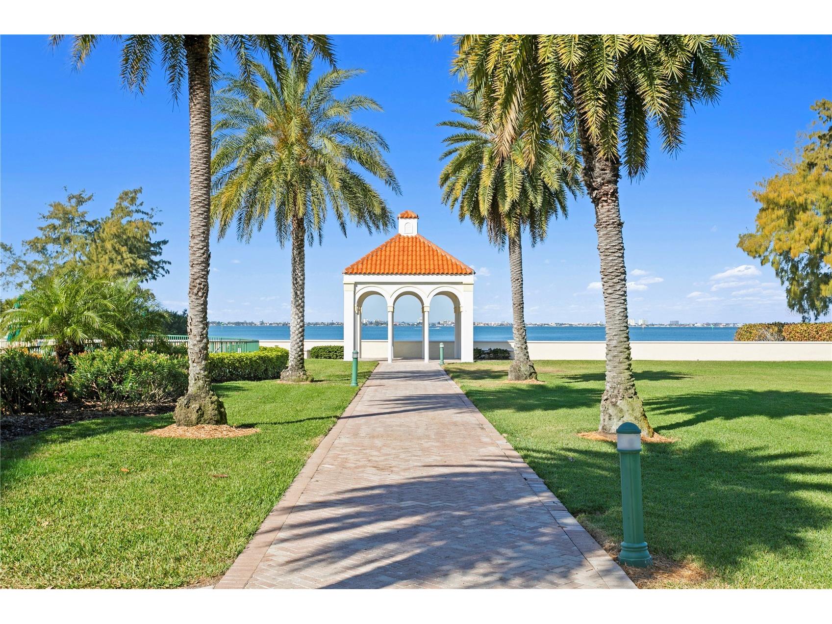 4717 Dolphin Cay Lane S #202 Saint Petersburg FL 33711 - BOCA CIEGA BAY TB8485352 image21