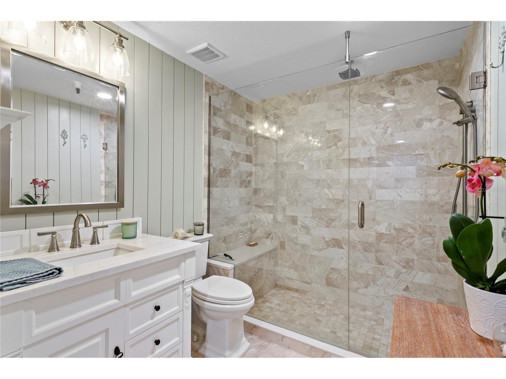 4717 Dolphin Cay Lane S #202 Saint Petersburg FL 33711 - BOCA CIEGA BAY TB8485352 image36