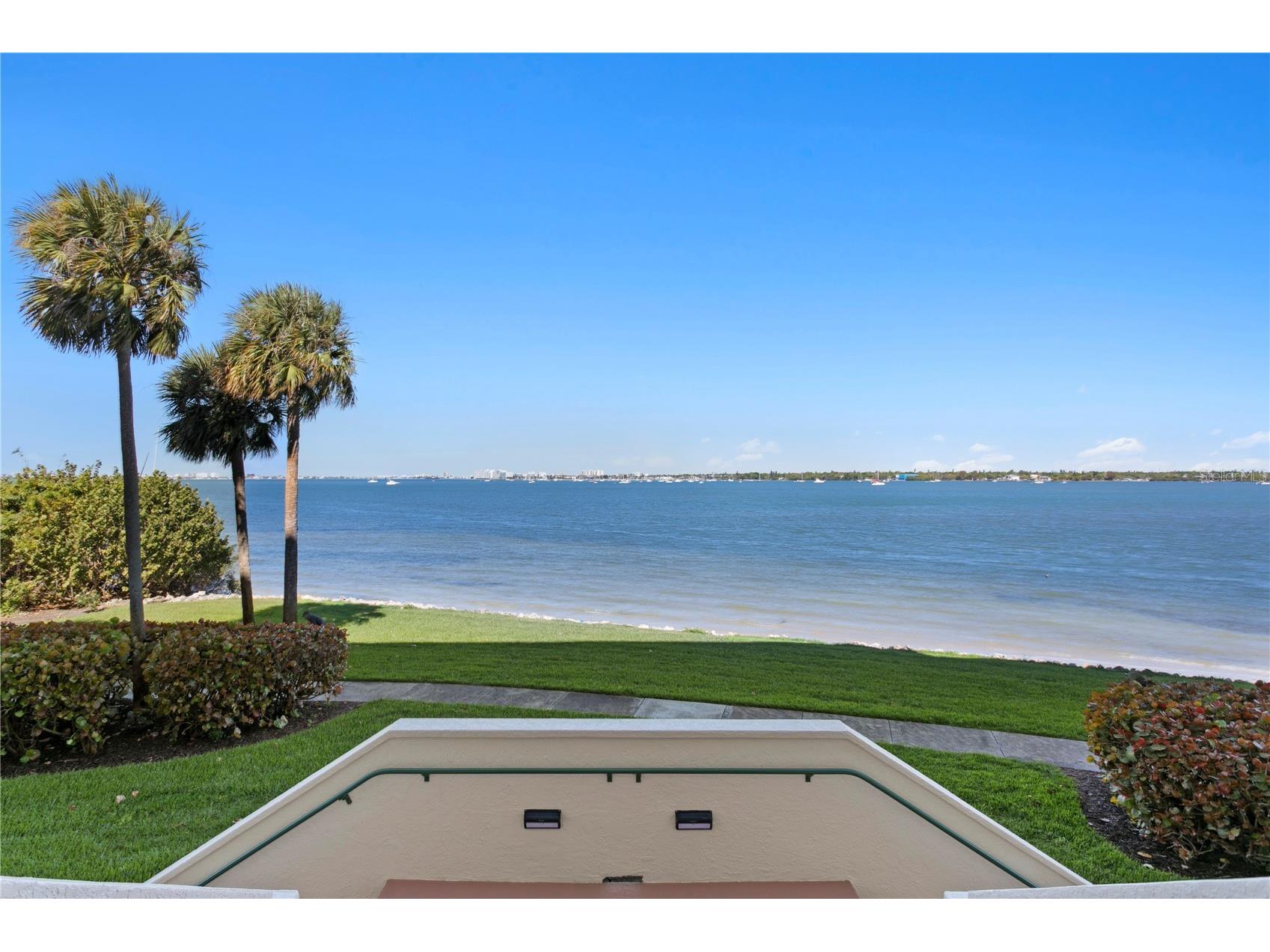 4717 Dolphin Cay Lane S #202 Saint Petersburg FL 33711 - BOCA CIEGA BAY TB8485352 image46