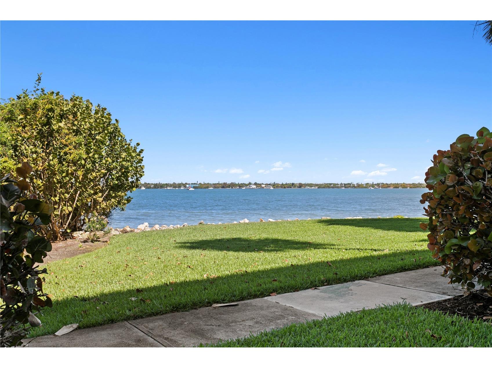 4717 Dolphin Cay Lane S #202 Saint Petersburg FL 33711 - BOCA CIEGA BAY TB8485352 image50