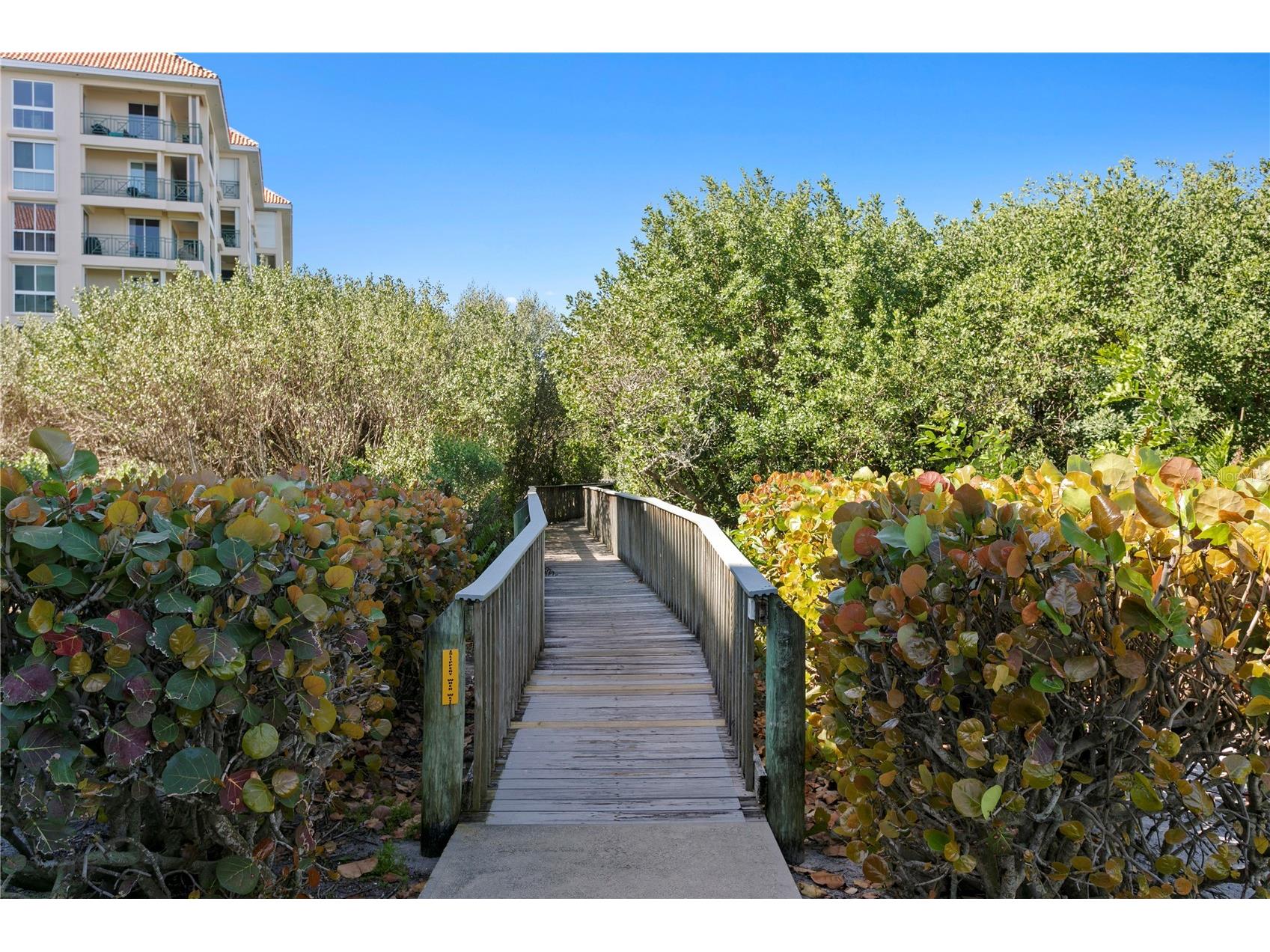 4717 Dolphin Cay Lane S #202 Saint Petersburg FL 33711 - BOCA CIEGA BAY TB8485352 image74