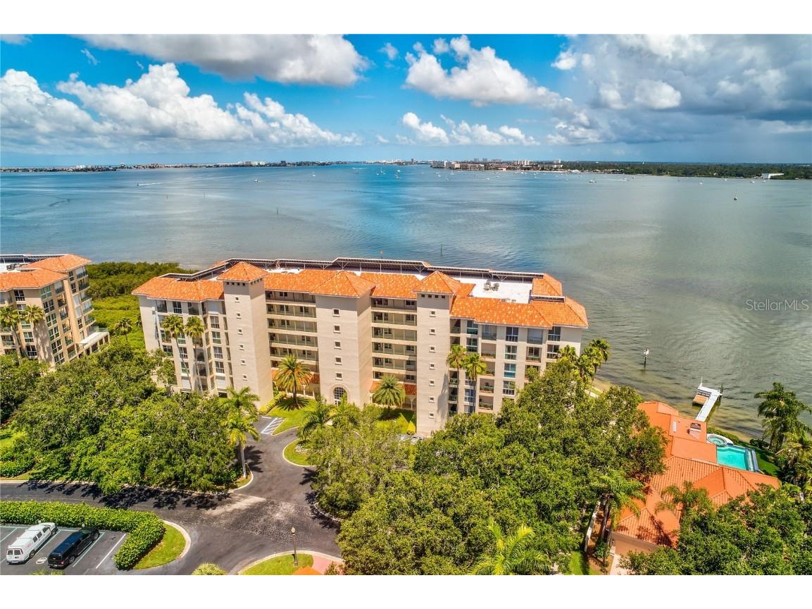 4717 Dolphin Cay Lane S #209 Saint Petersburg FL 33711 U8207991 image1