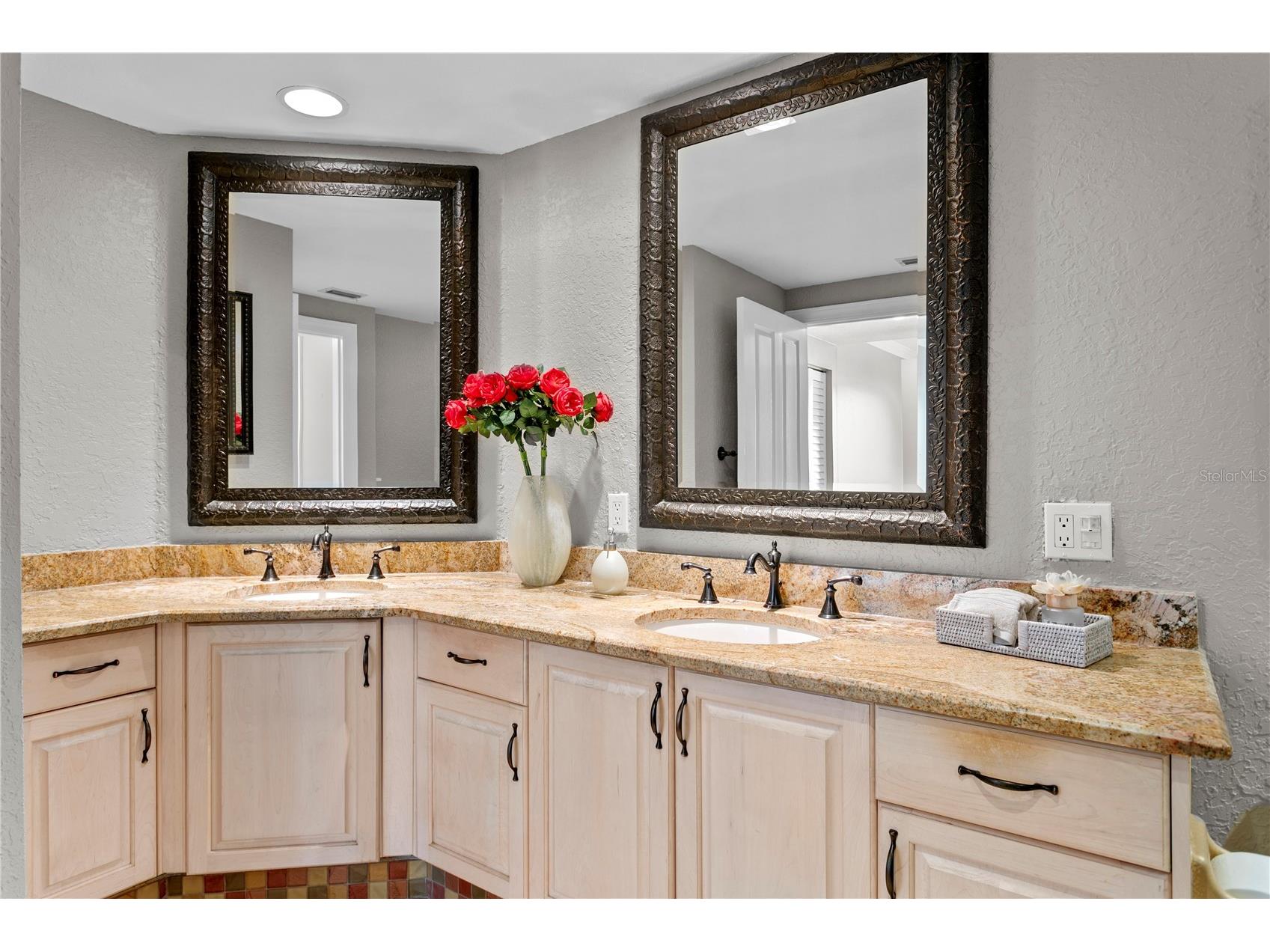 4717 Dolphin Cay Lane S #507 Saint Petersburg FL 33711 - BOCA CIEGA BAY TB8482559 image27