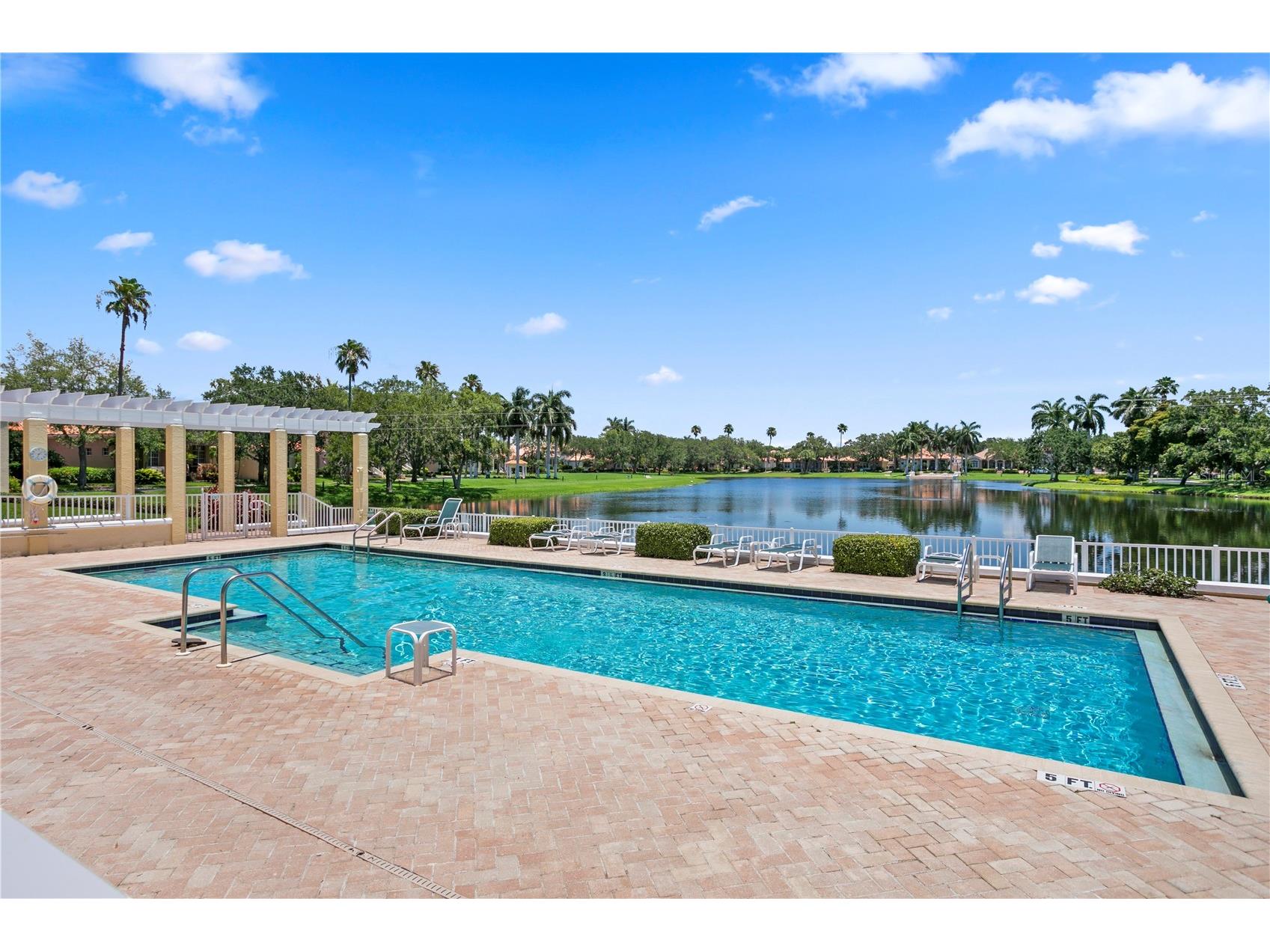 4717 Dolphin Cay Lane S #507 Saint Petersburg FL 33711 - BOCA CIEGA BAY TB8482559 image37