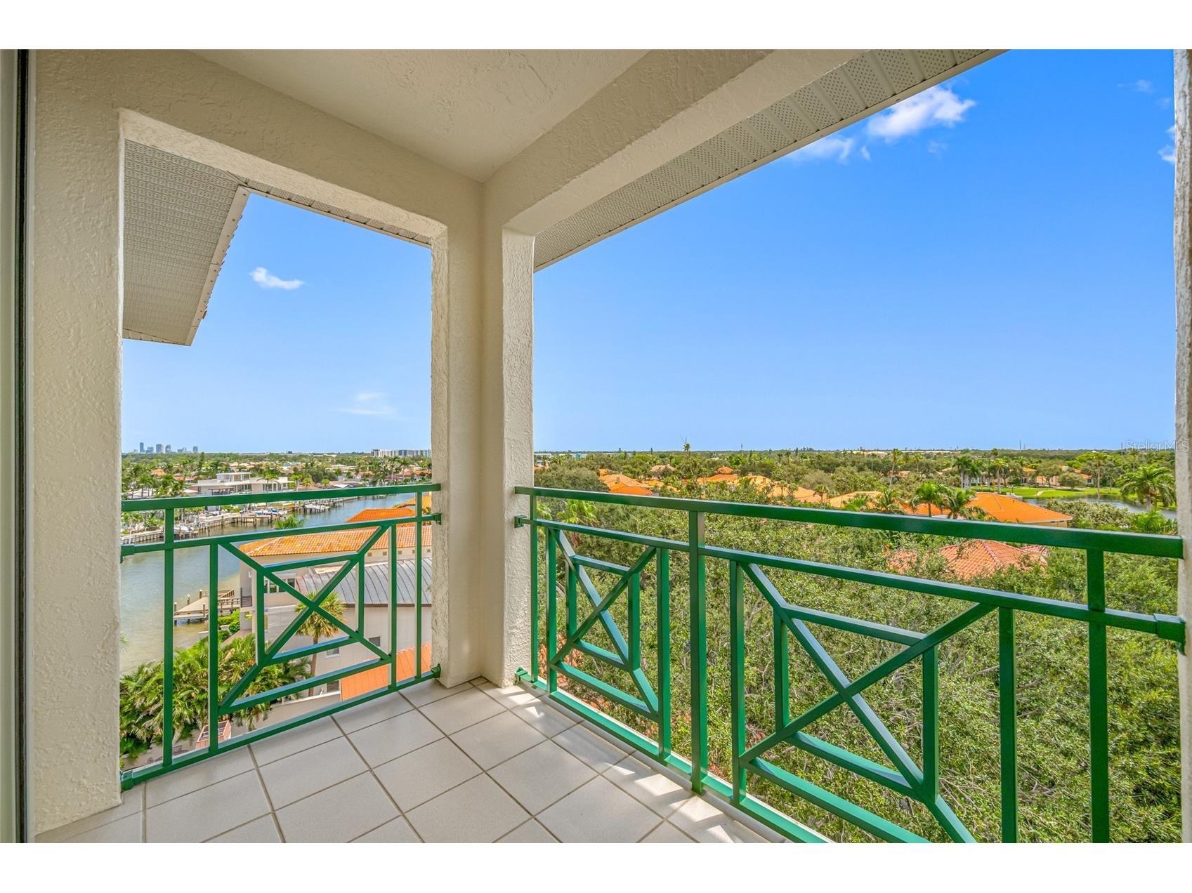 4717 Dolphin Cay Lane S #608 Saint Petersburg FL 33711 - BOCA CIEGA CHANNEL TB8424685 image4