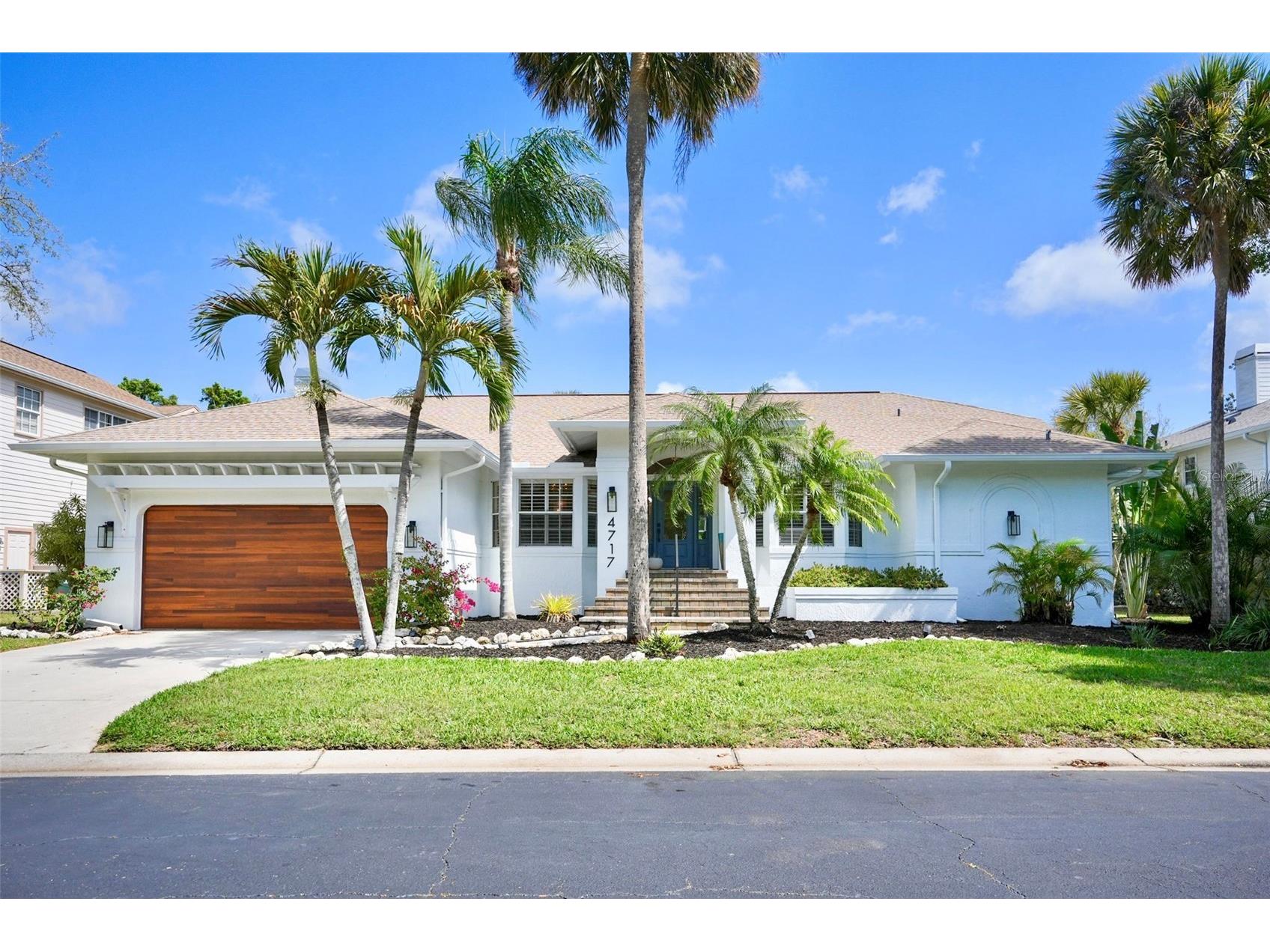 4717 E Trails Drive Sarasota FL 34232 R4910753 image4