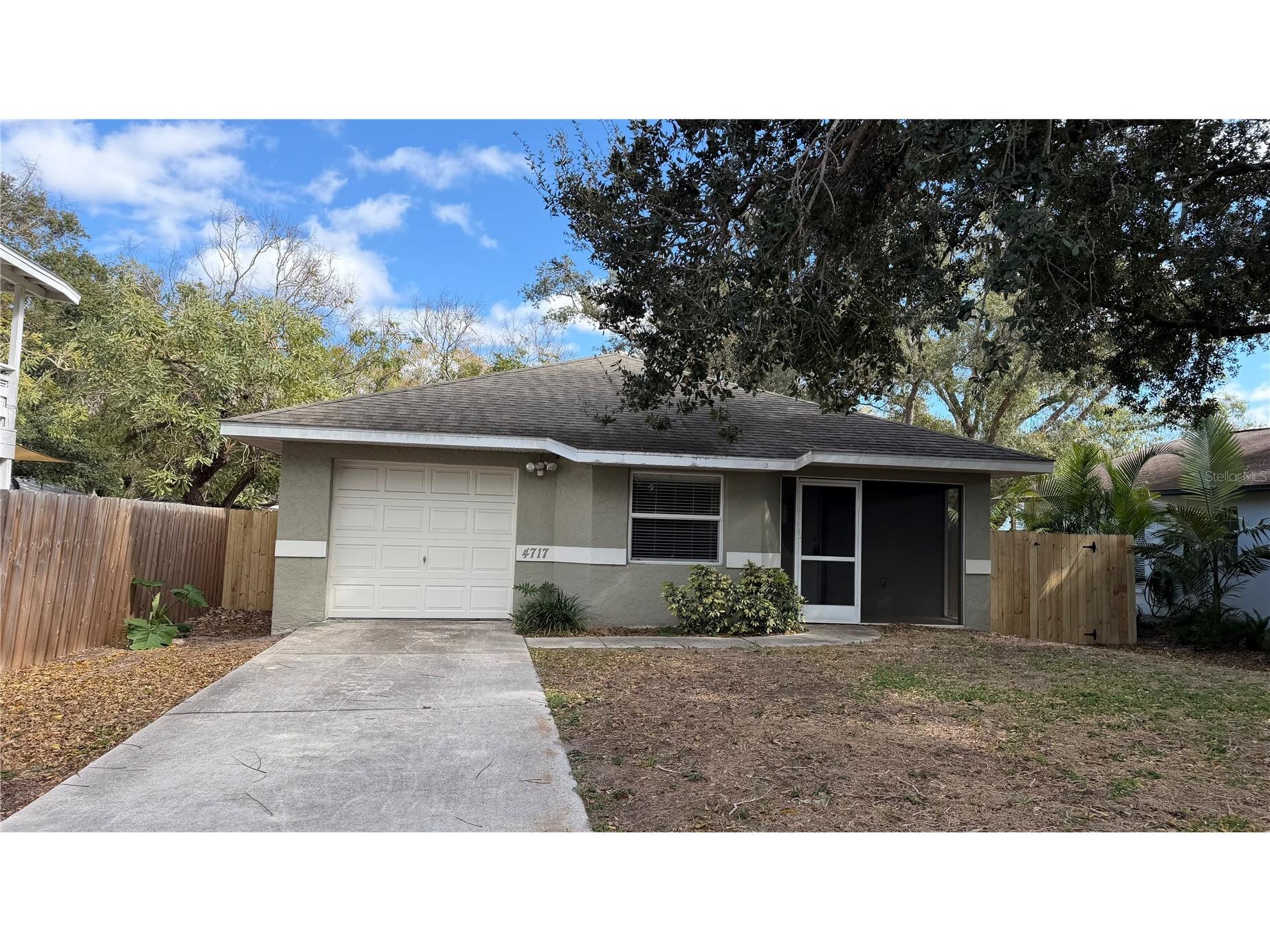 4717 Hollingsworth Avenue Sarasota FL 34233 D6145437 image1