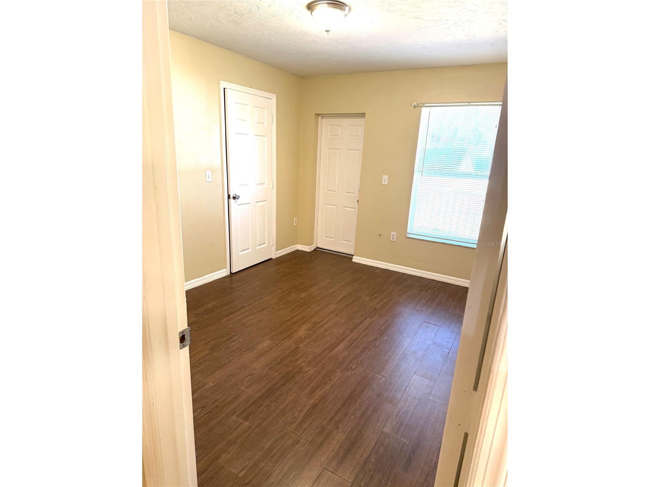 4717 Hollingsworth Avenue Sarasota FL 34233 D6145437 image14