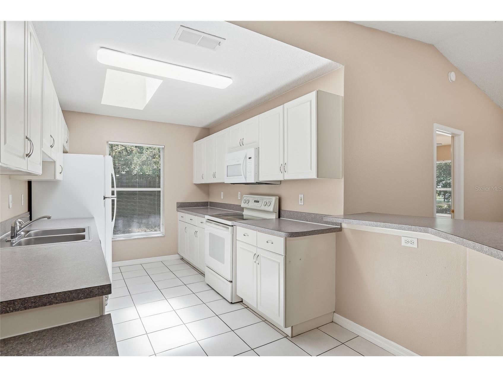 4717 Lakewood Drive Seffner FL 33584 TB8485059 image12
