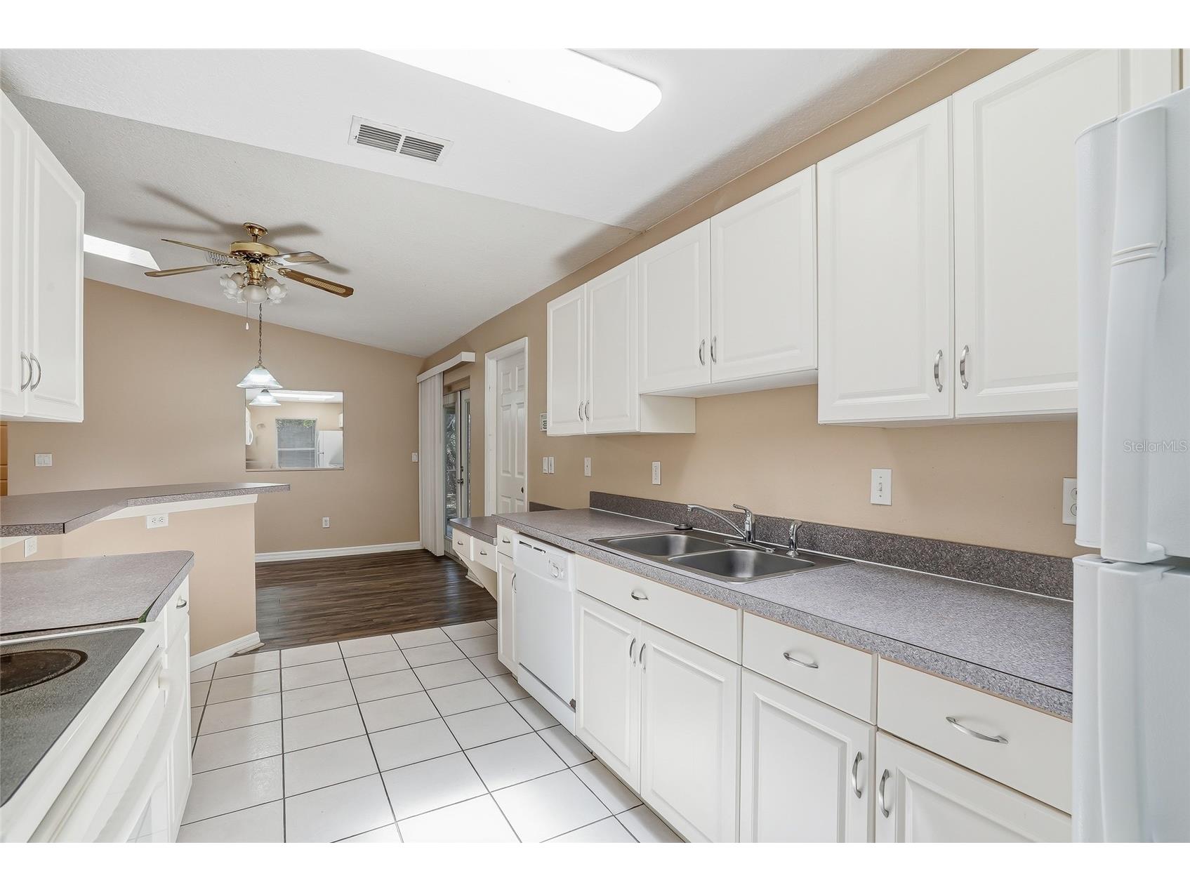 4717 Lakewood Drive Seffner FL 33584 TB8485059 image14
