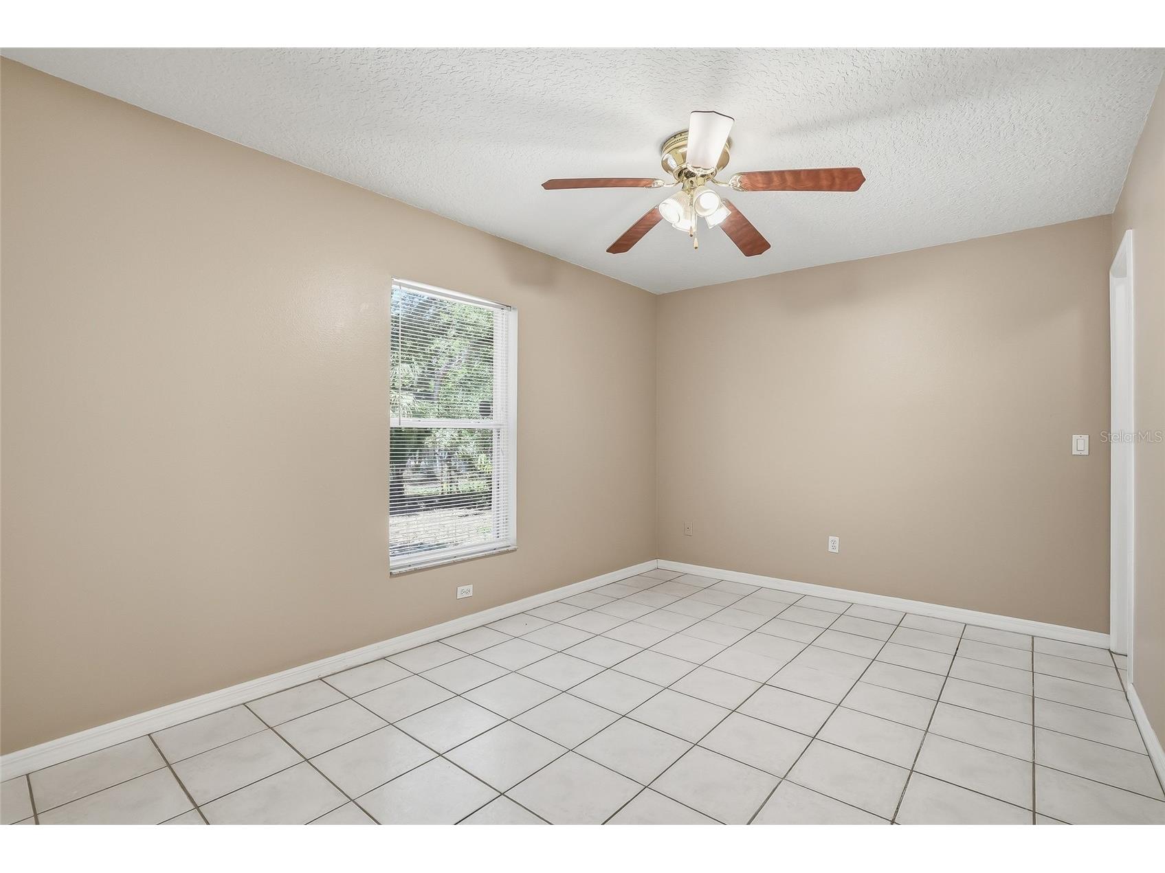 4717 Lakewood Drive Seffner FL 33584 TB8485059 image22