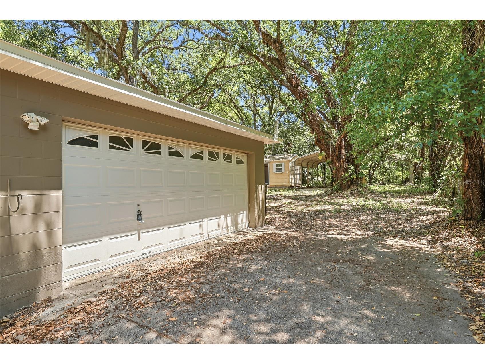 4717 Lakewood Drive Seffner FL 33584 TB8485059 image32