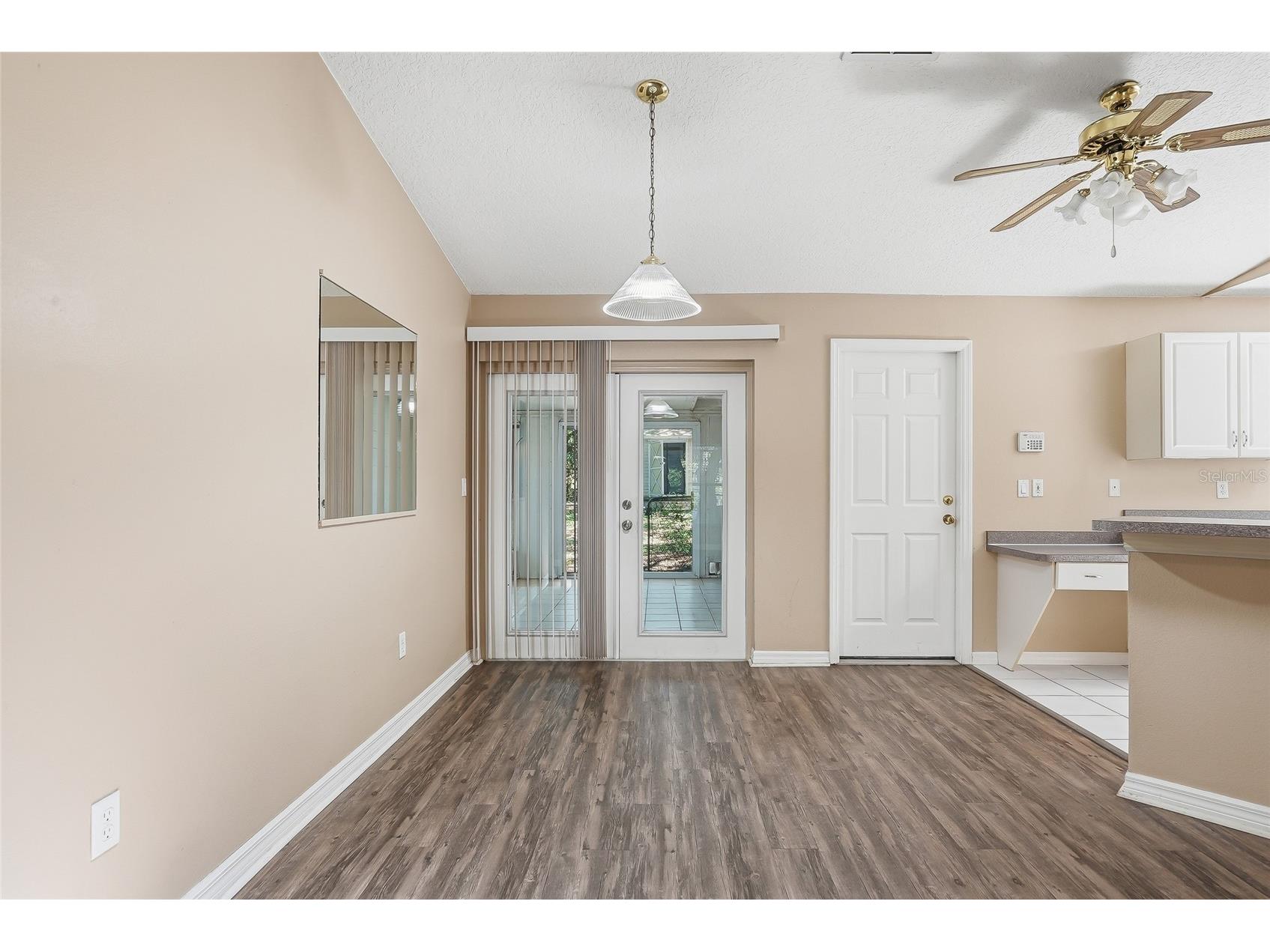 4717 Lakewood Drive Seffner FL 33584 TB8485059 image7