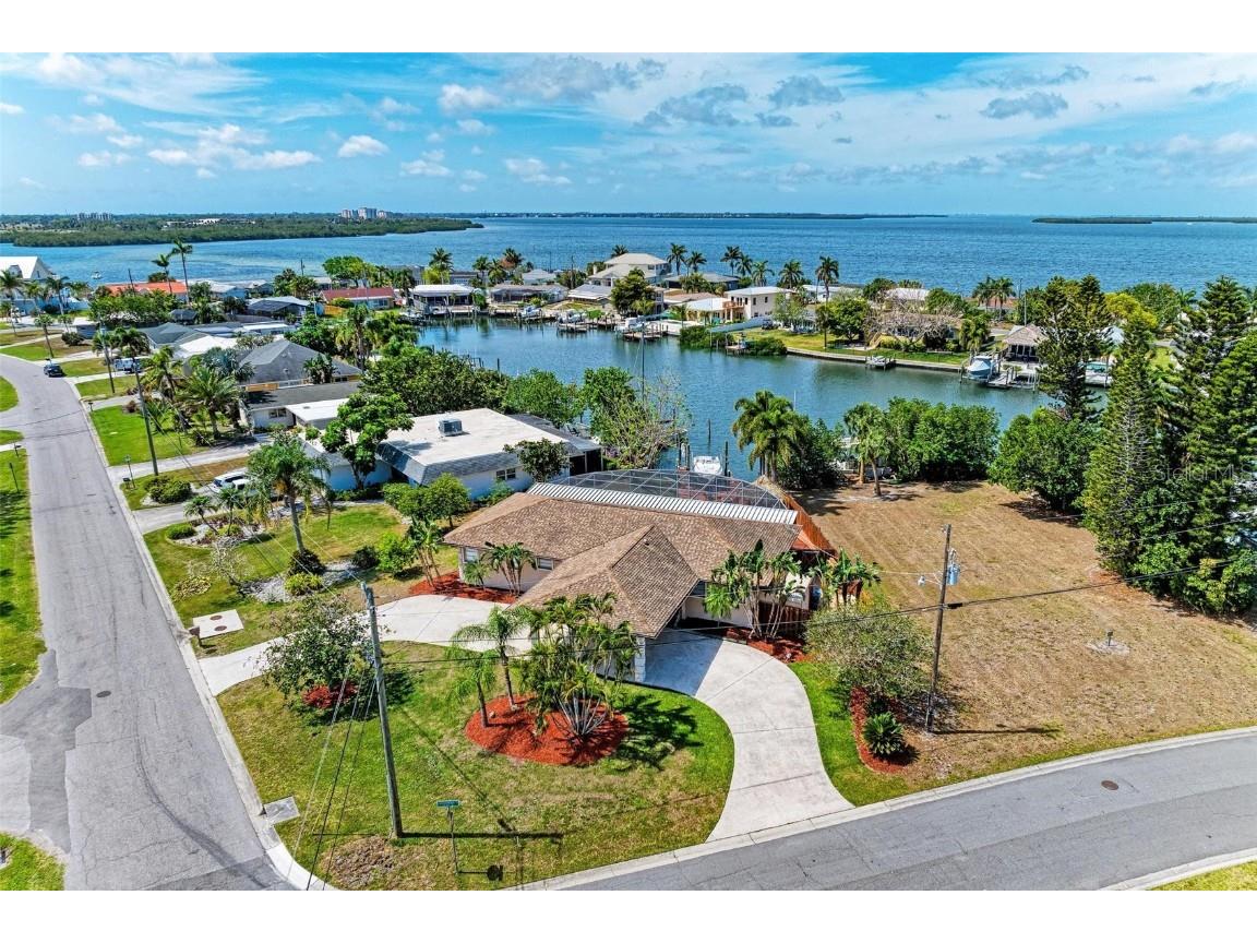 4717 Palmetto Point Drive Palmetto FL 34221 T3437238 image1