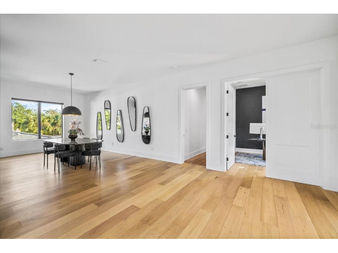 4717 W Estrella Street Tampa FL 33629 TB8448763 image25