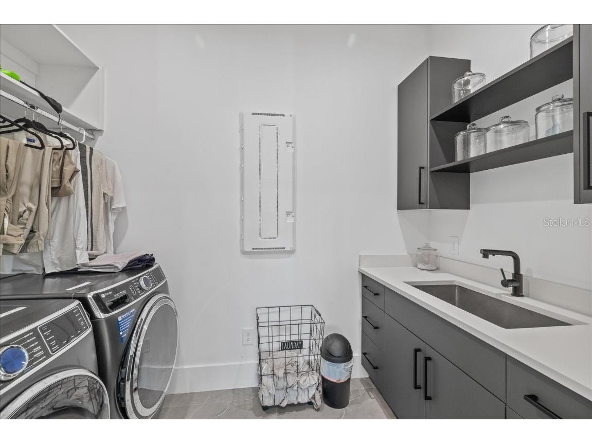 4717 W Estrella Street Tampa FL 33629 TB8448763 image48