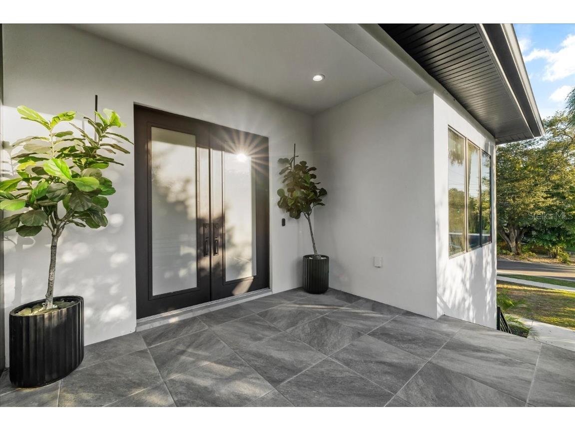 4717 W Estrella Street Tampa FL 33629 TB8448763 image61