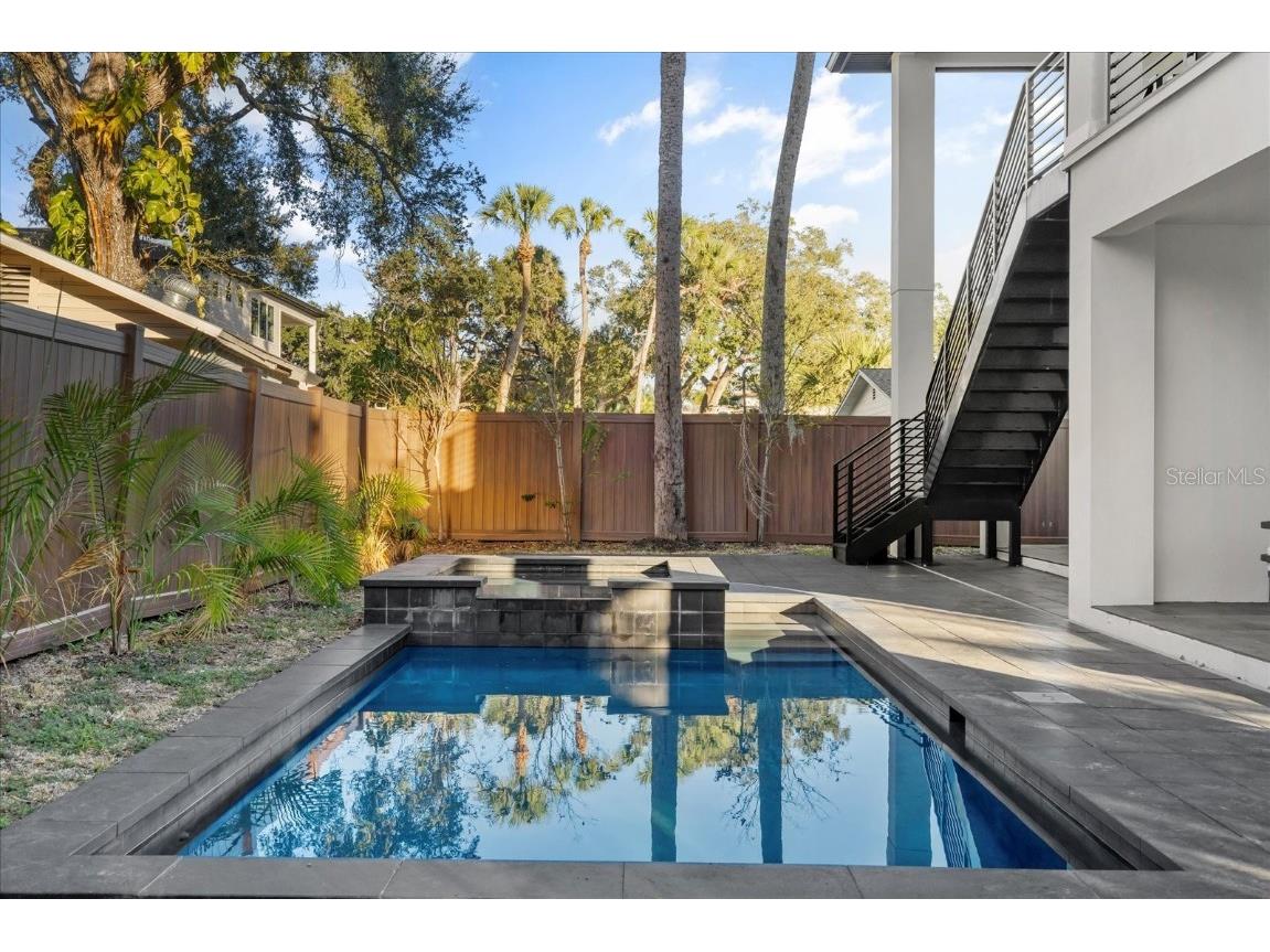 4717 W Estrella Street Tampa FL 33629 TB8448763 image63