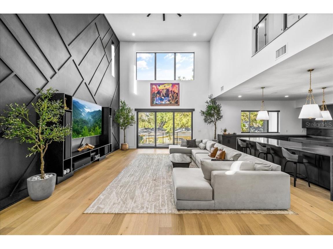 4717 W Estrella Street Tampa FL 33629 TB8448763 image7