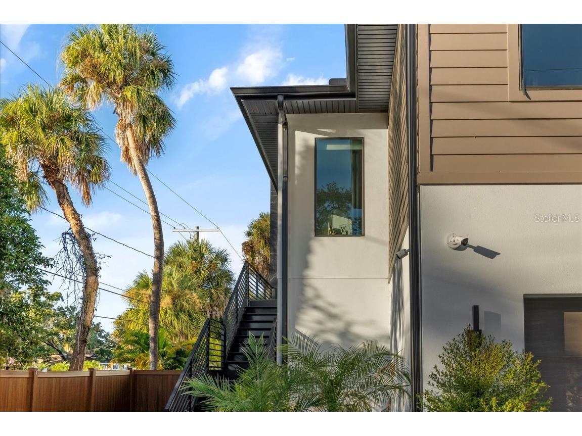 4717 W Estrella Street Tampa FL 33629 TB8448763 image70