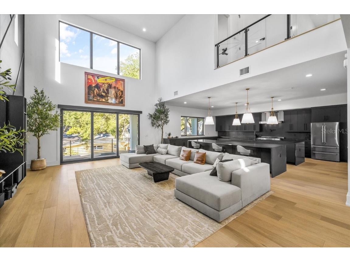 4717 W Estrella Street Tampa FL 33629 TB8448763 image8