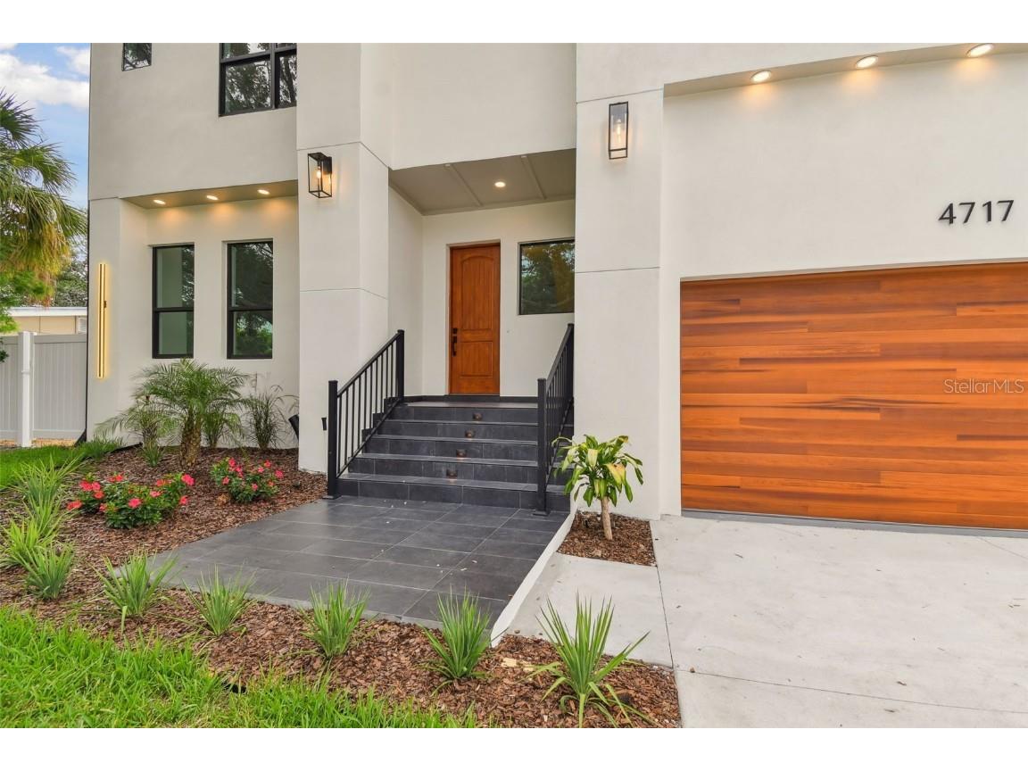 4717 W Oklahoma Avenue Tampa FL 33616 TB8447130 image2