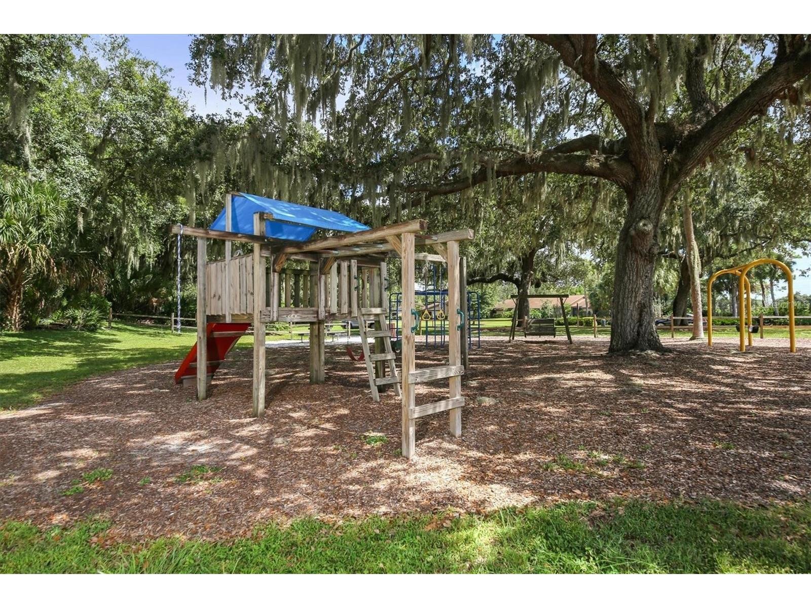 4717 Winslow Beacon #7 Sarasota FL 34235 A4687794 image21