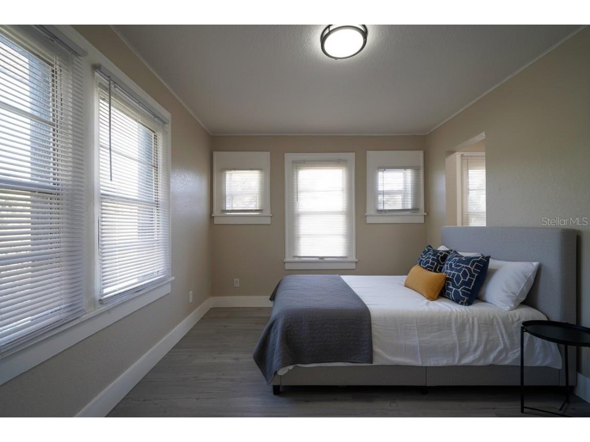 4718 13th Avenue S Saint Petersburg FL 33711 TB8416629 image9