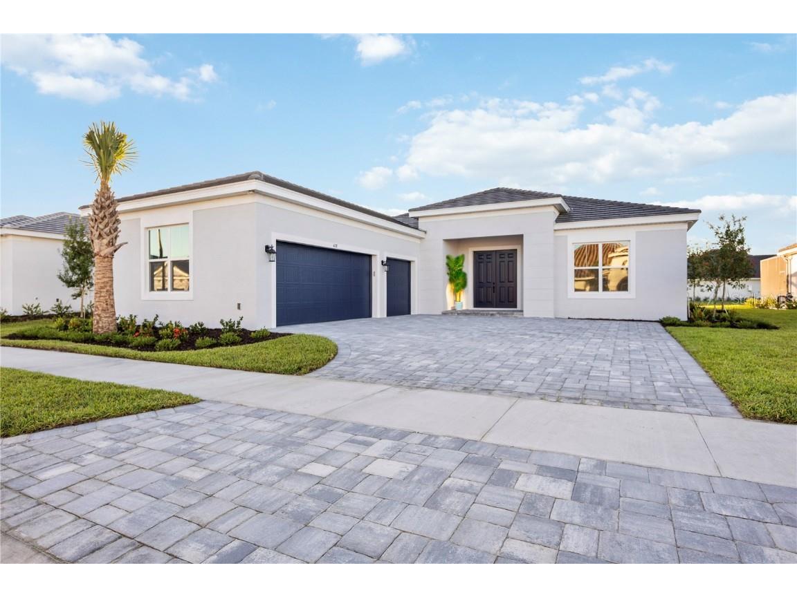 4718 Antrim Drive Sarasota FL 34240 A4584106 image1