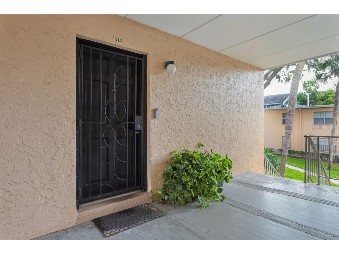 4718 Christa Court #314 Tampa FL 33614 TB8419875 image3