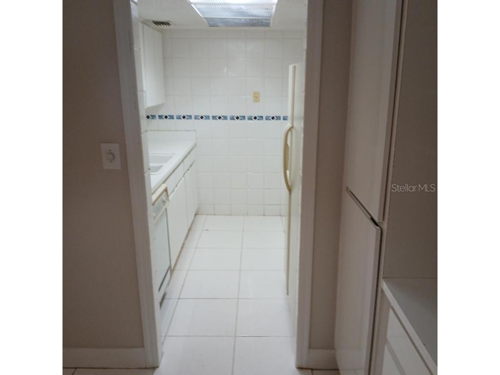 4718 Christa Court #317 Tampa FL 33614 W7877395 image9