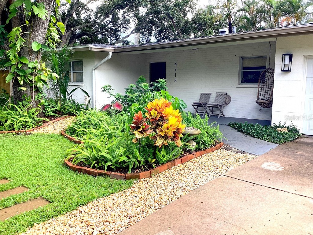 4718 Crystal Avenue Sarasota FL 34231 L4955699 image1