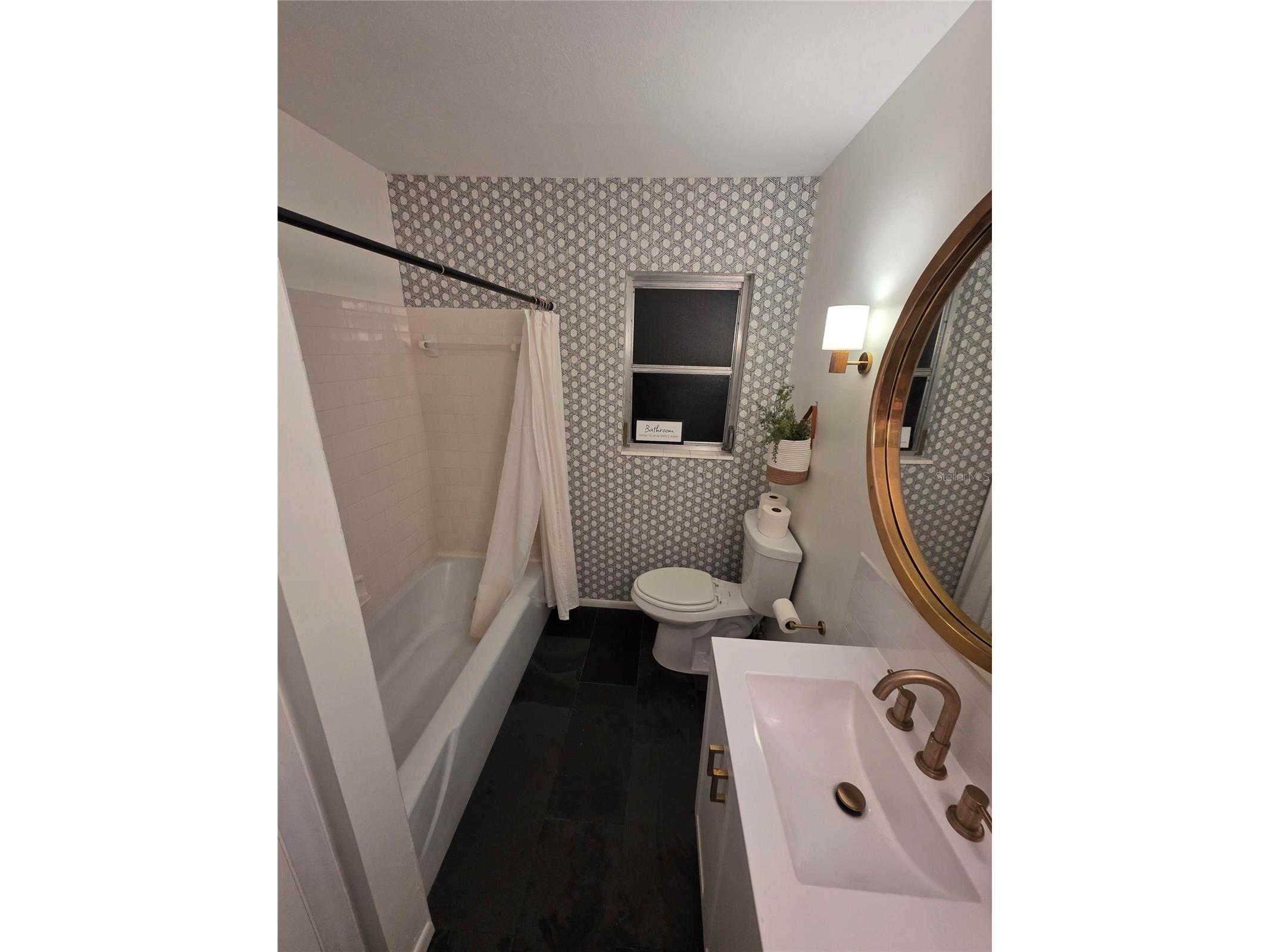 4718 Crystal Avenue Sarasota FL 34231 O6396425 image12