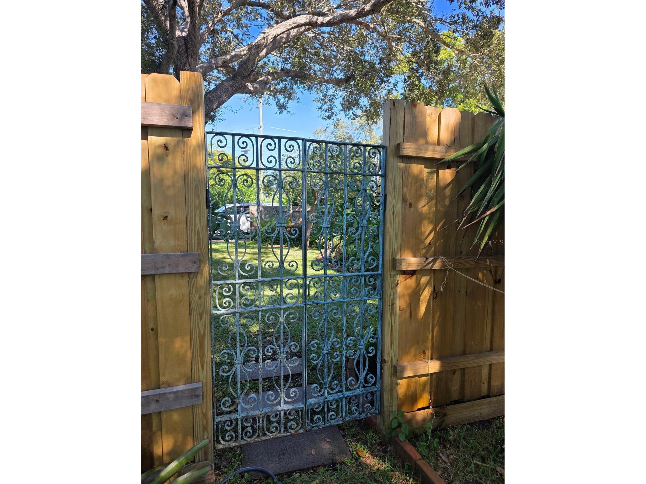 4718 Crystal Avenue Sarasota FL 34231 O6396425 image33