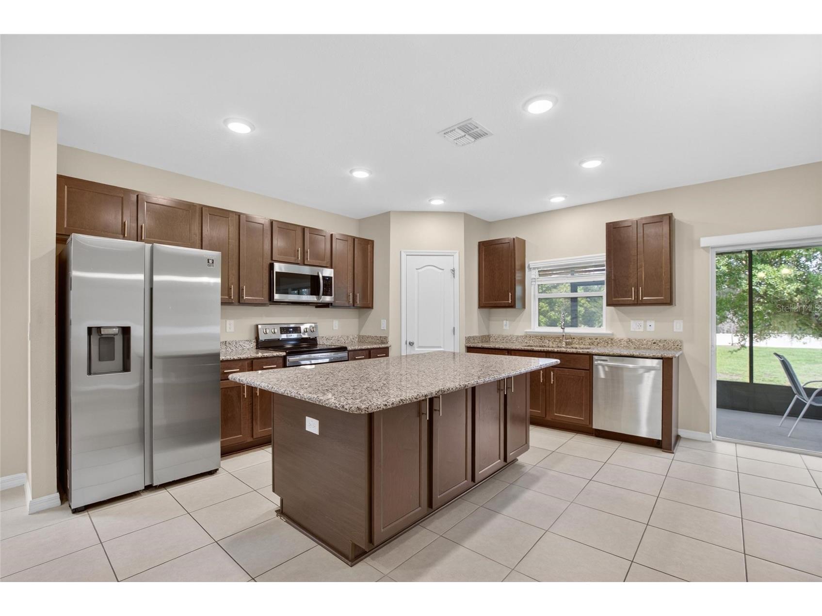 4718 Spatter Dock Street Tampa FL 33610 TB8513910 image11