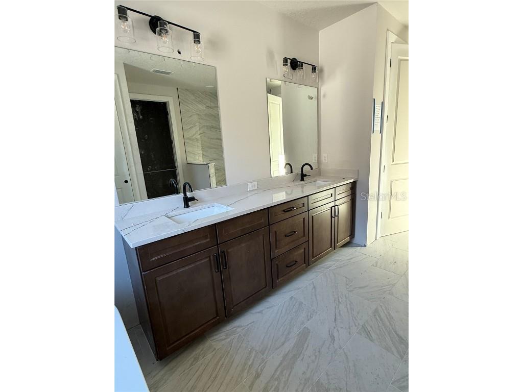 4718 W Kensington Avenue Tampa FL 33629 TB8431755 image15