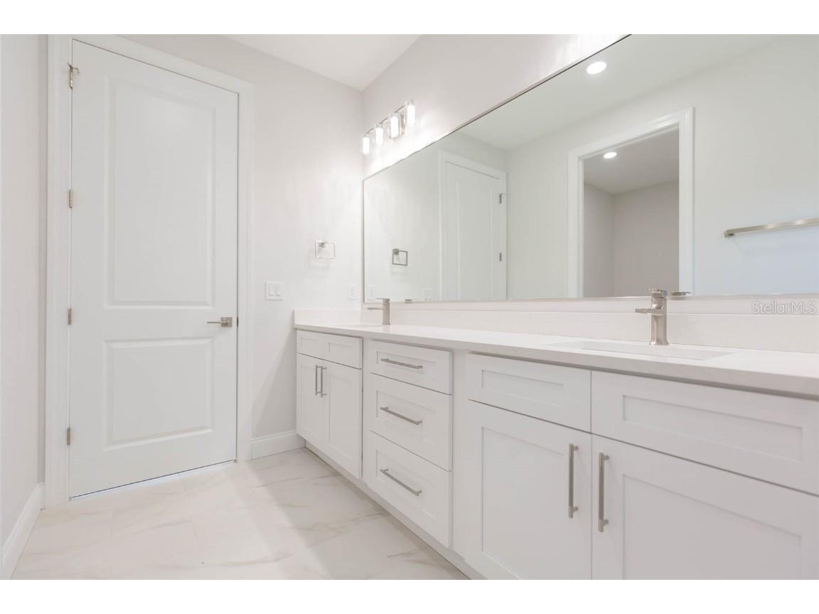 4718 W Knights Avenue Tampa FL 33611 TB8451467 image45