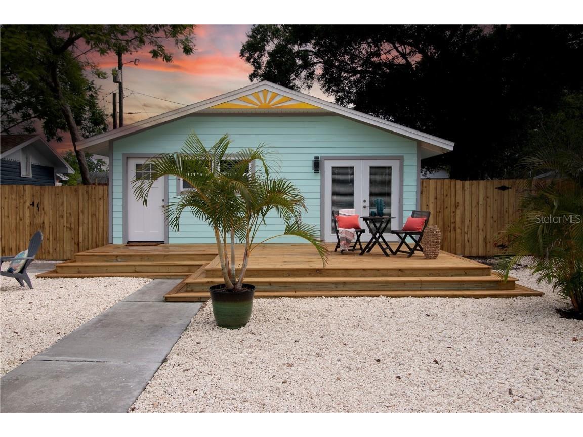 4719 17th Avenue S Saint Petersburg FL 33711 U8245846 image1