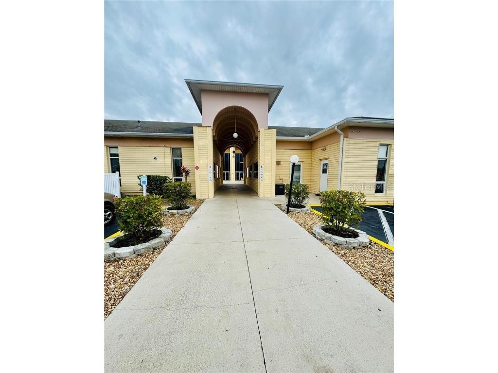 4719 Club Circle Lakeshore FL 33854 O6339906 image22