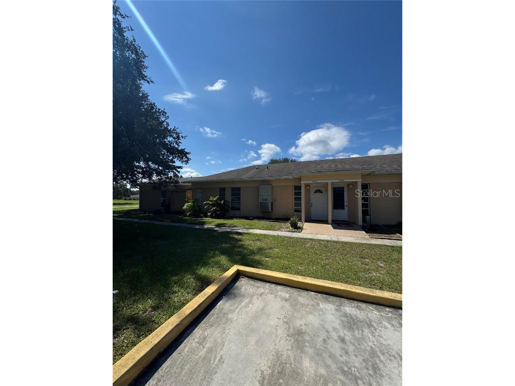 4719 Club Circle Lakeshore FL 33854 O6339906 image26