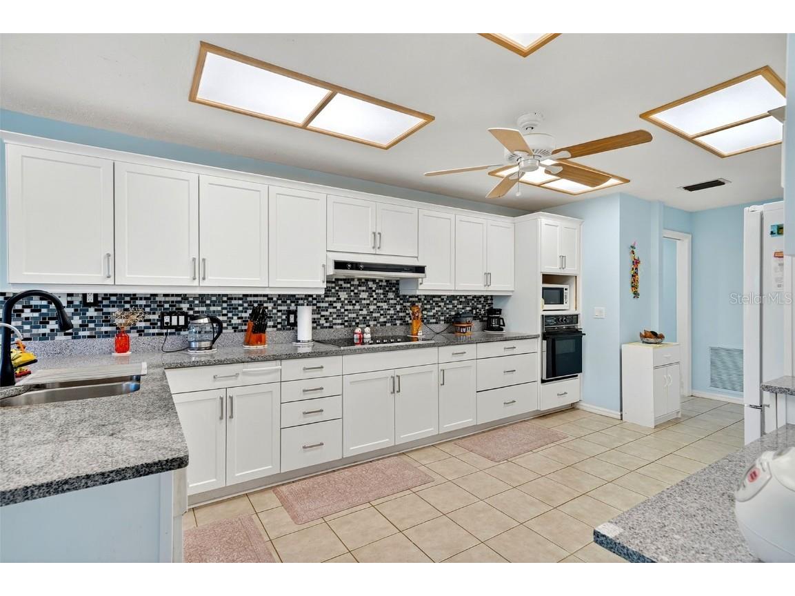 4719 E Trails Drive Sarasota FL 34232 A4669152 image26