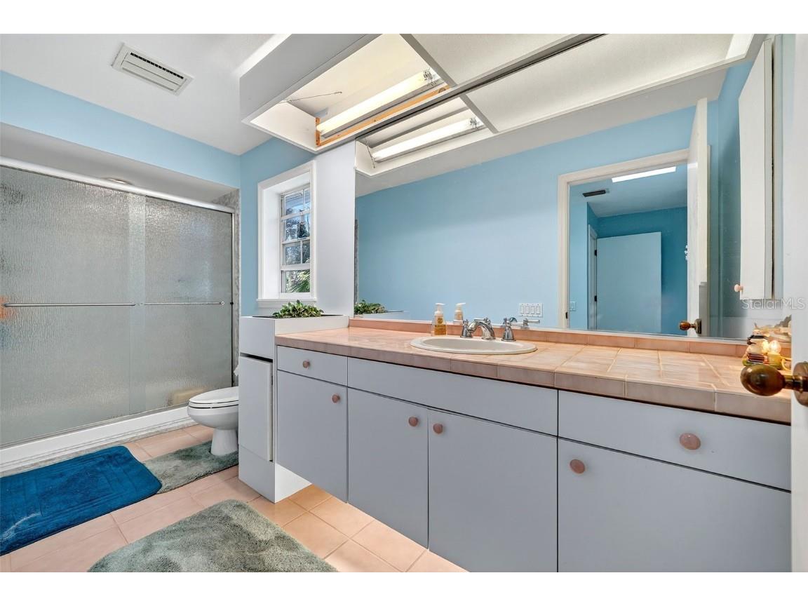 4719 E Trails Drive Sarasota FL 34232 A4669152 image35