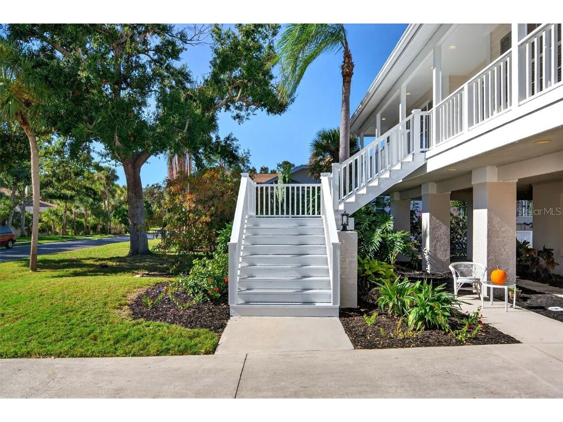 4719 E Trails Drive Sarasota FL 34232 A4669152 image6