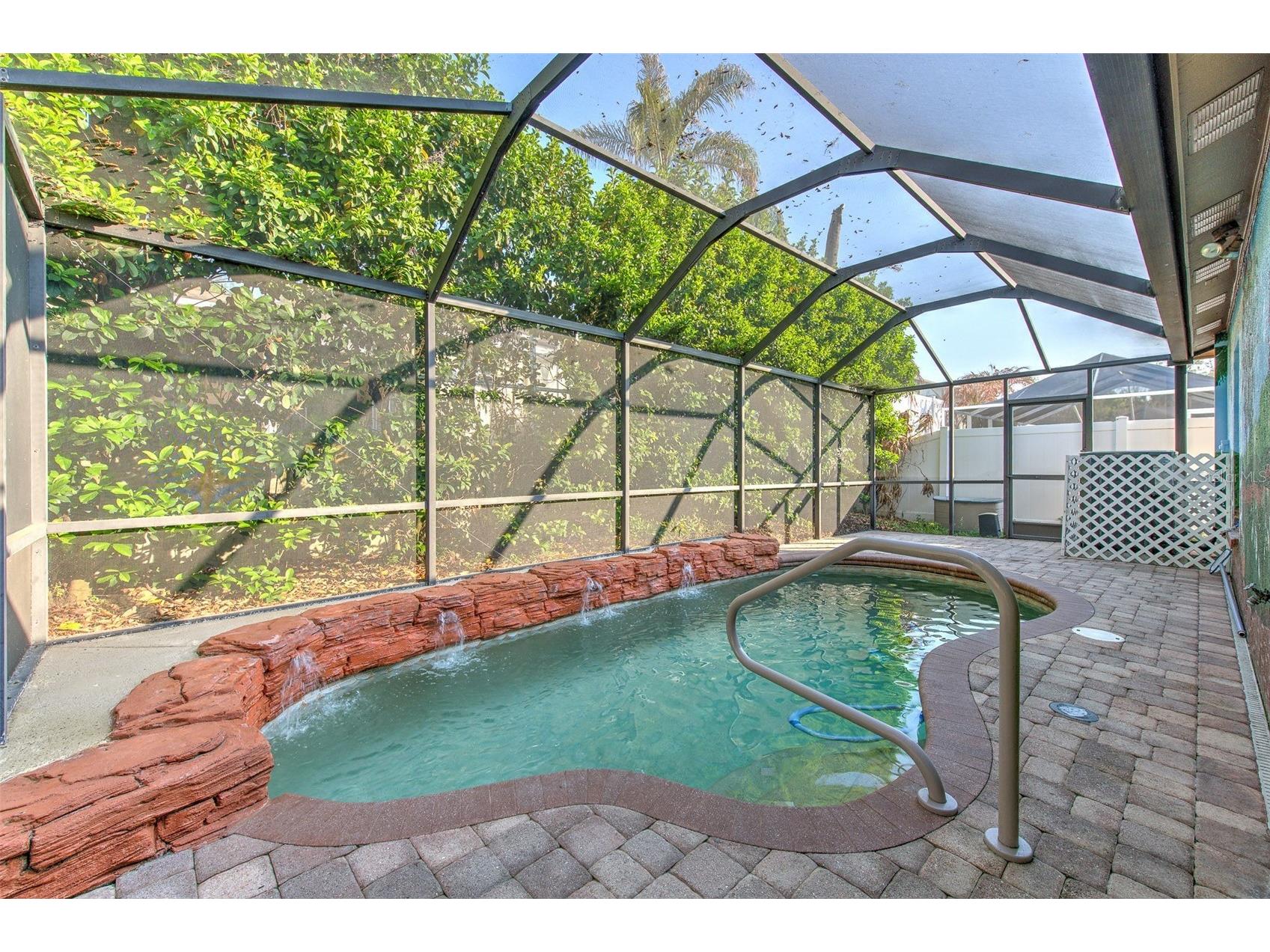 4719 Portobello Circle Valrico FL 33596 TB8479366 image2