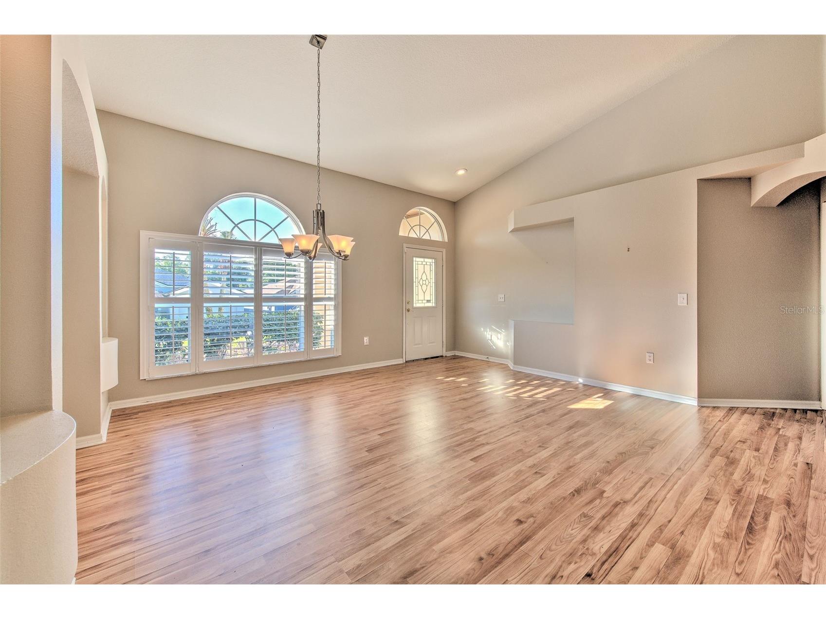 4719 Portobello Circle Valrico FL 33596 TB8479366 image4