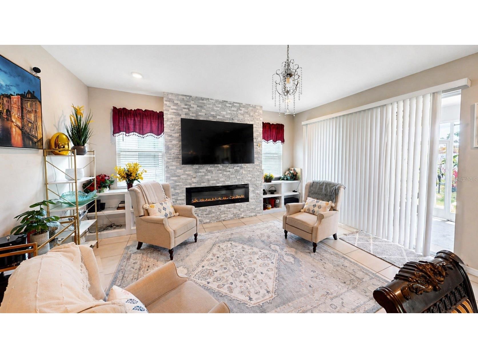 472 6th Avenue NW Ruskin FL 33570 TB8505543 image7